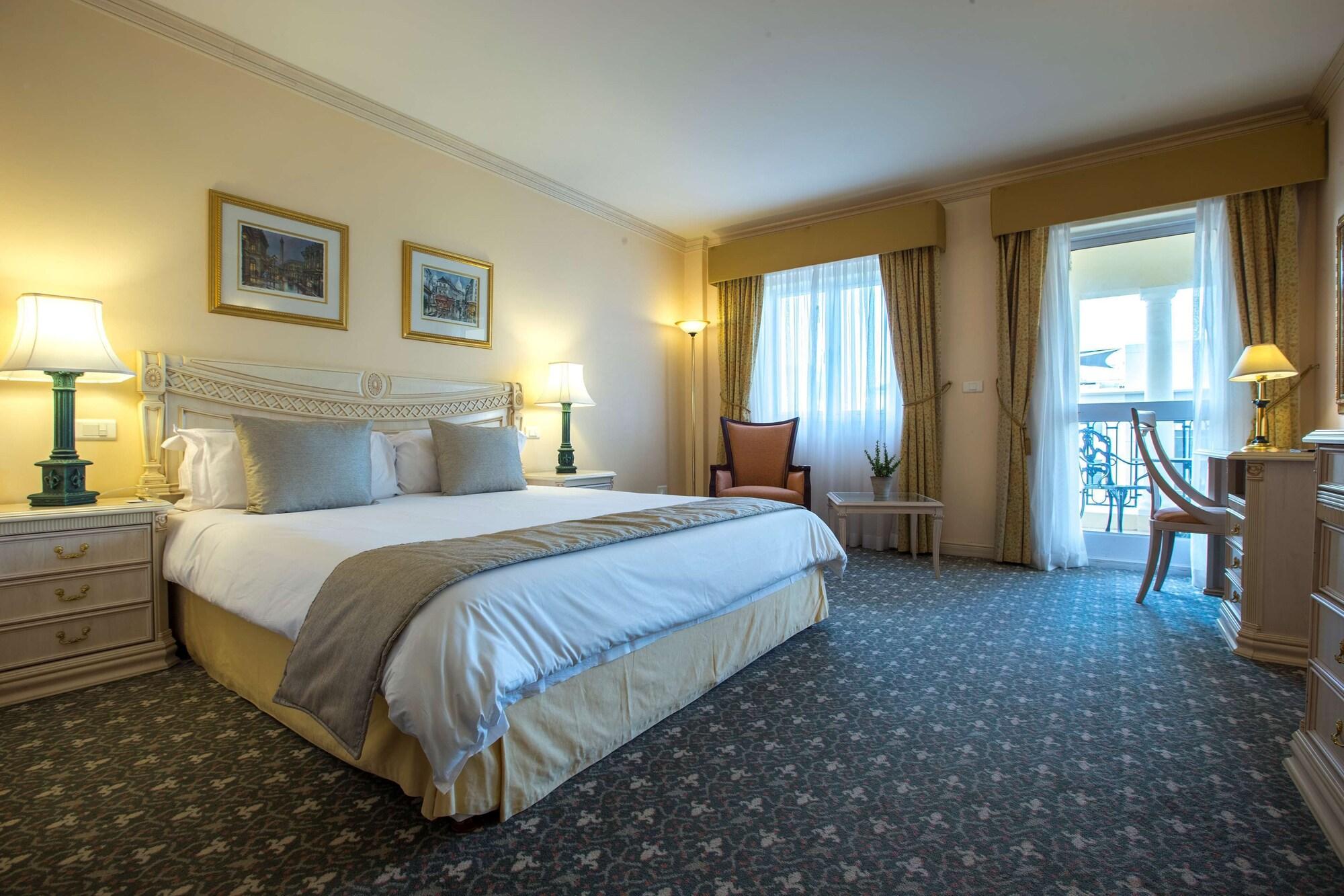 Le Vendome Hotel 5*